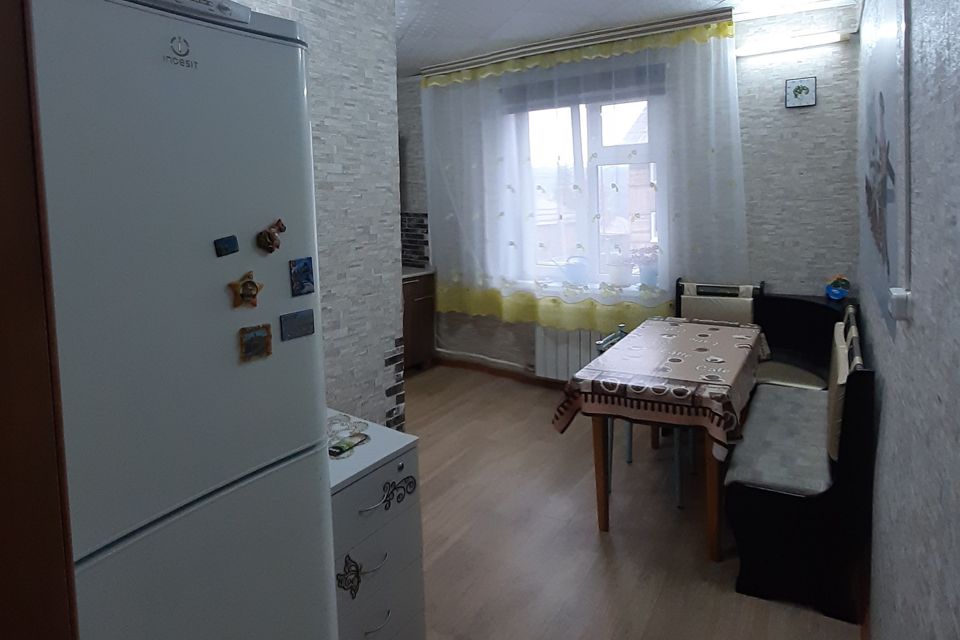 Продаётся 2-комнатная квартира, 40.2 м²