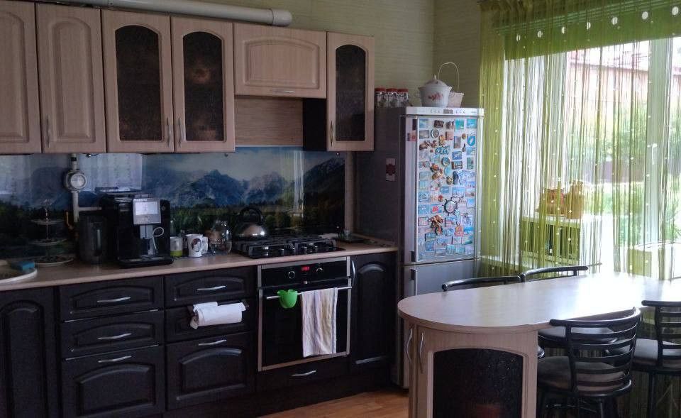 Продаётся 4-комнатная квартира, 109.7 м²