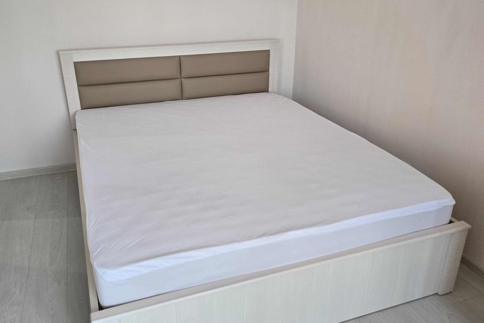 Сдаётся 1-комнатная квартира, 37 м²