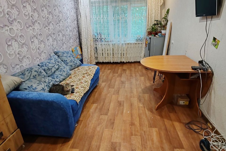 Продаётся 2-комнатная квартира, 43.8 м²