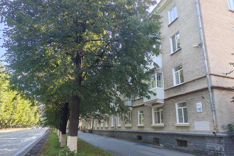 Продаётся 3-комнатная квартира, 76.6 м²