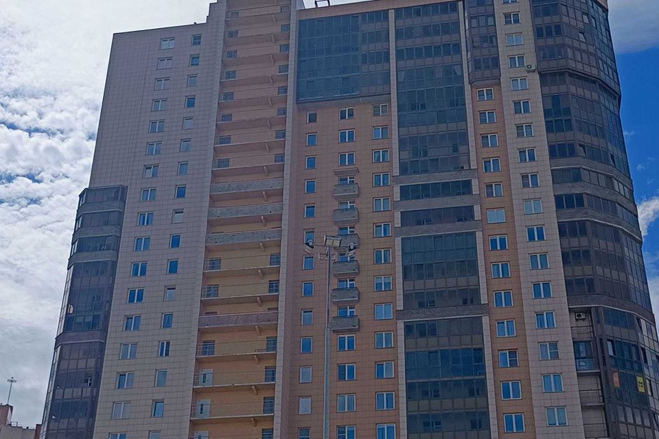 Продаётся 1-комнатная квартира, 43.2 м²