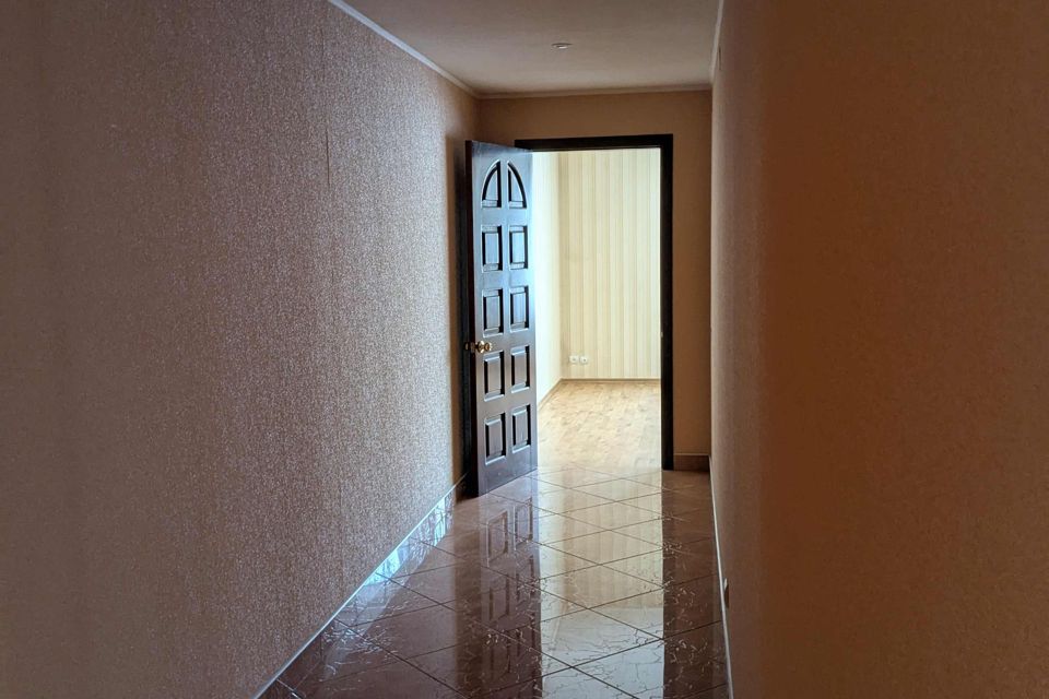 Продаётся 2-этажный дом, 270 м²