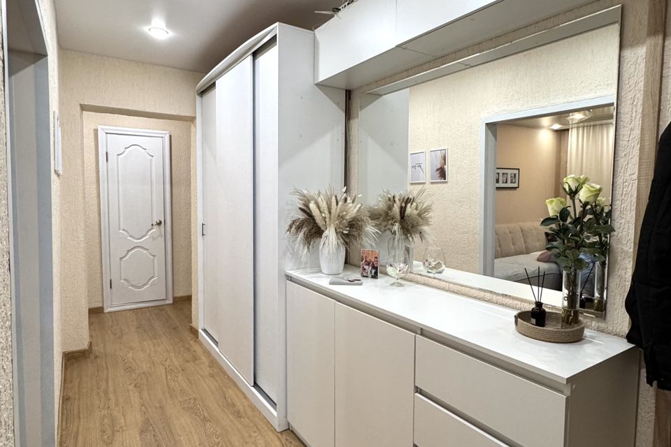 Продаётся 3-комнатная квартира, 65.7 м²