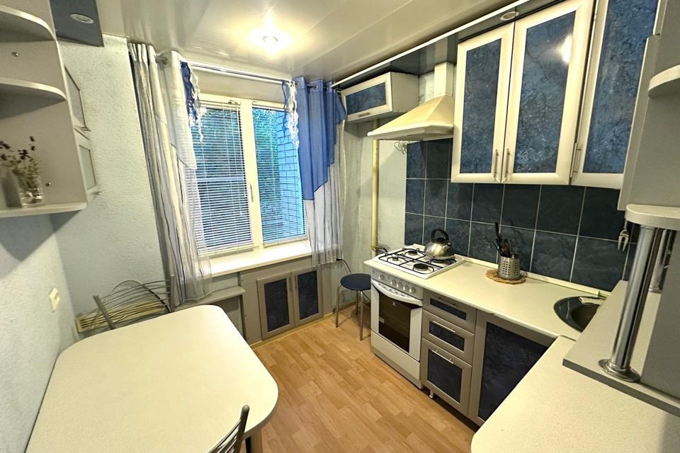 Продаётся 3-комнатная квартира, 67.4 м²