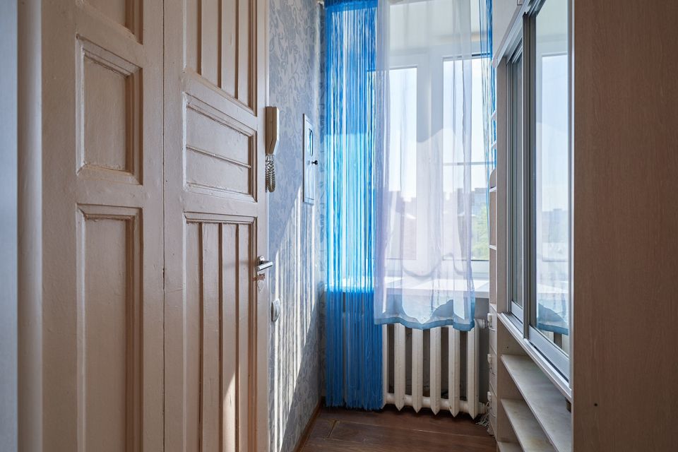 Продаётся 3-комнатная квартира, 55.9 м²