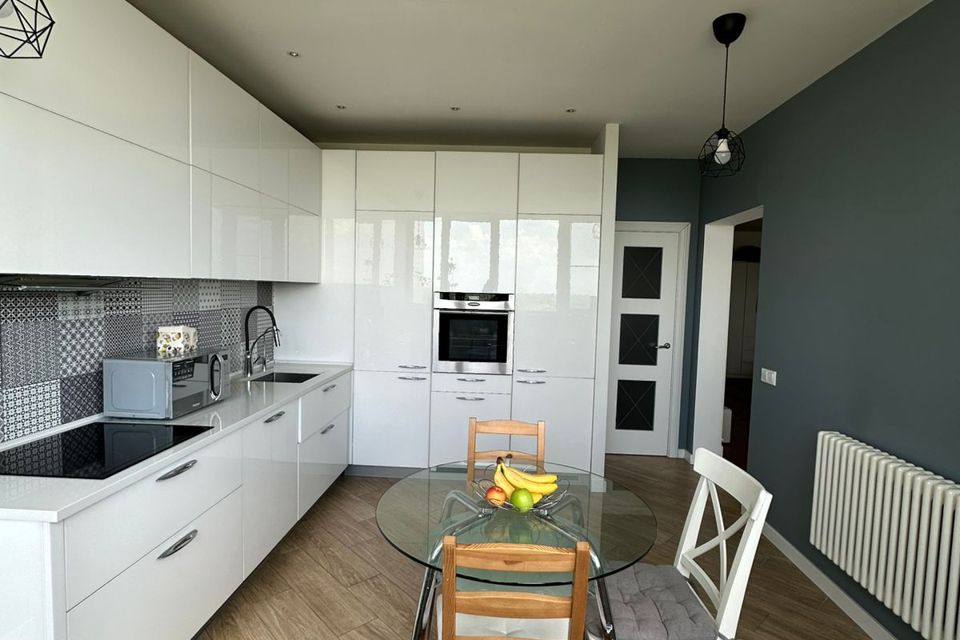 Продаётся 3-комнатная квартира, 82.5 м²