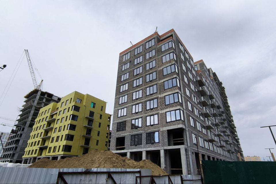 Продаётся 2-комнатная квартира, 56.9 м²