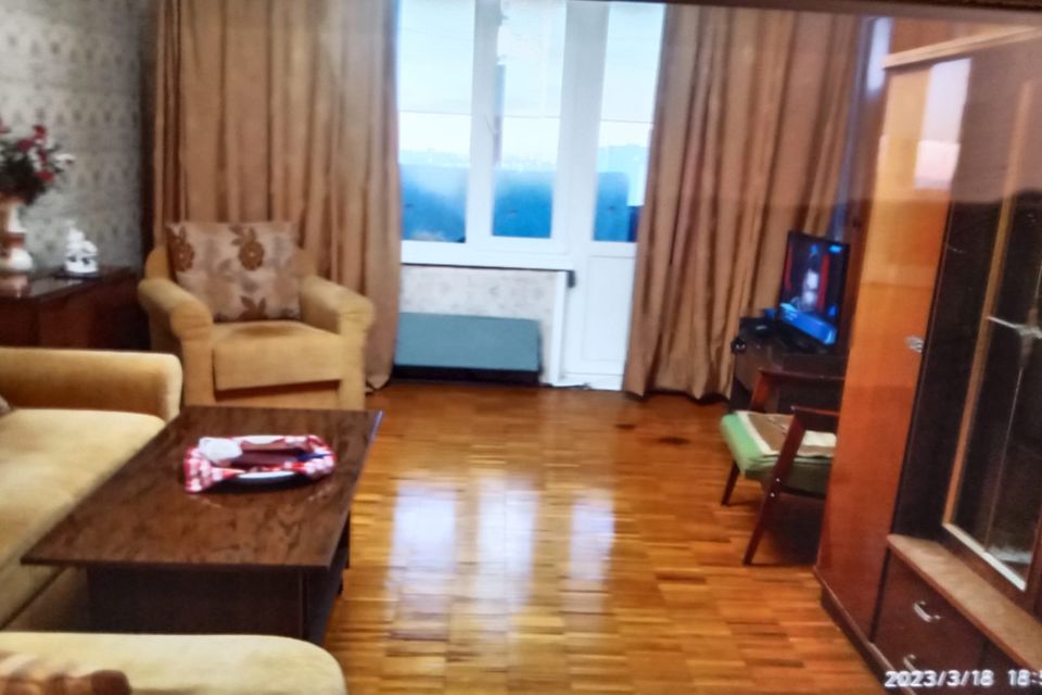 Продаётся 1-комнатная квартира, 38 м²