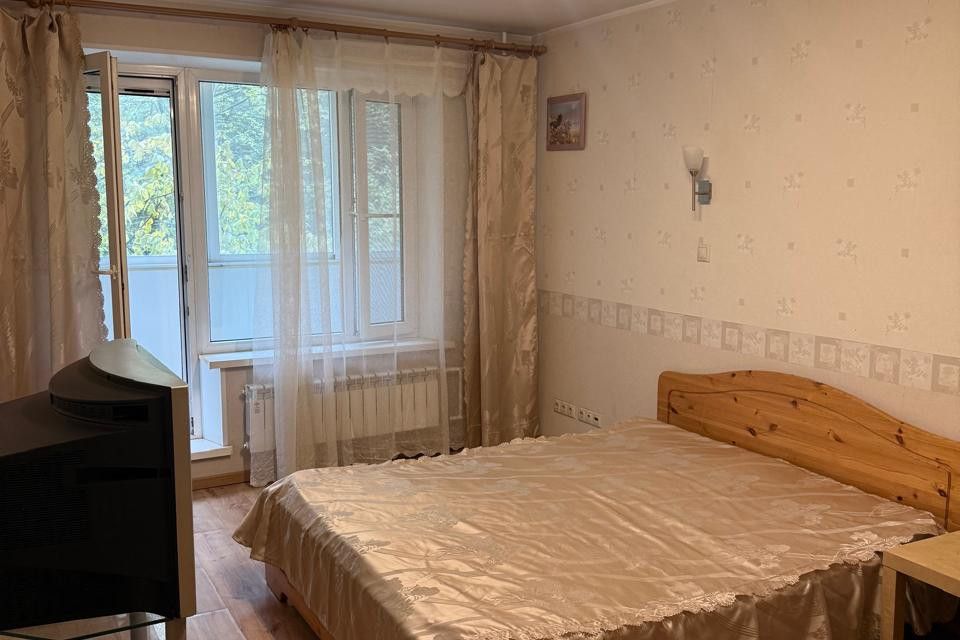 Продаётся 3-комнатная квартира, 58 м²
