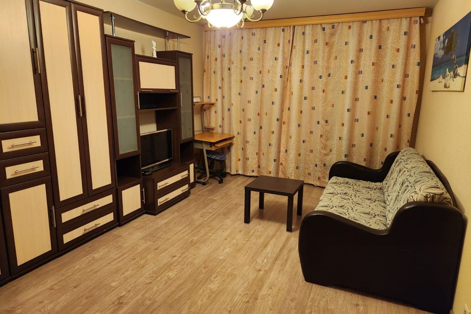 Продаётся 1-комнатная квартира, 36.8 м²