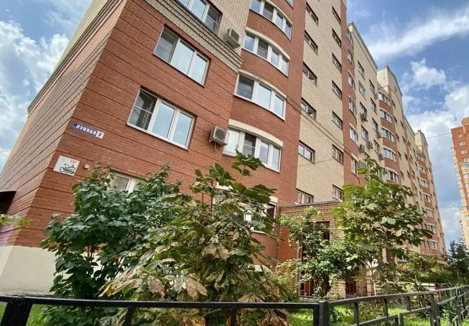 Продаётся 1-комнатная квартира, 39.5 м²