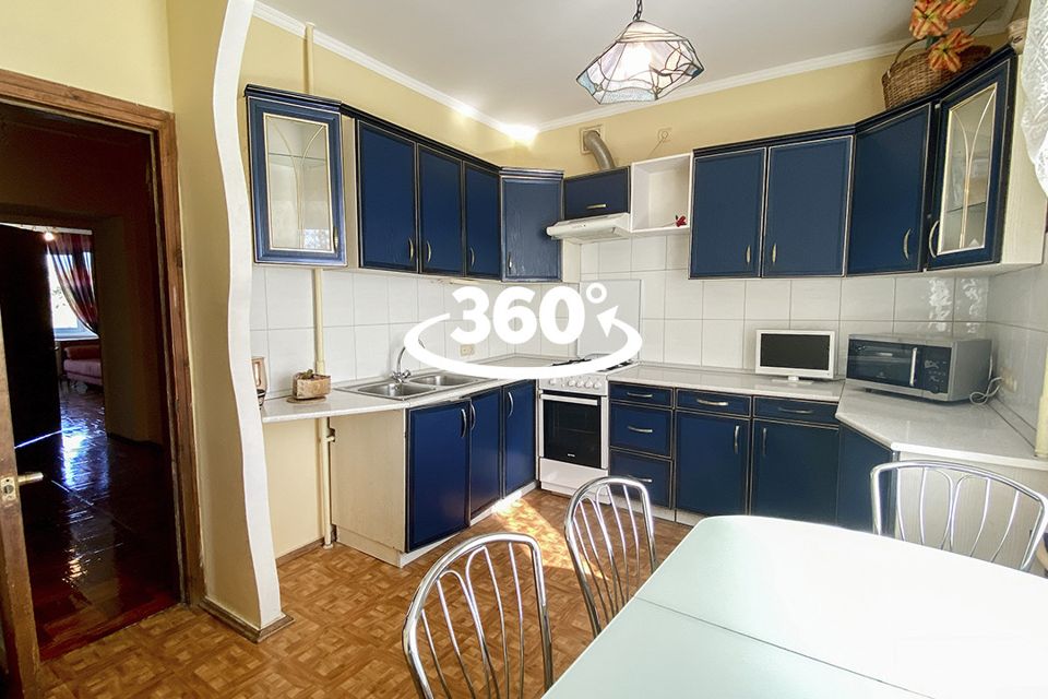 Продаётся 4-комнатная квартира, 106.2 м²