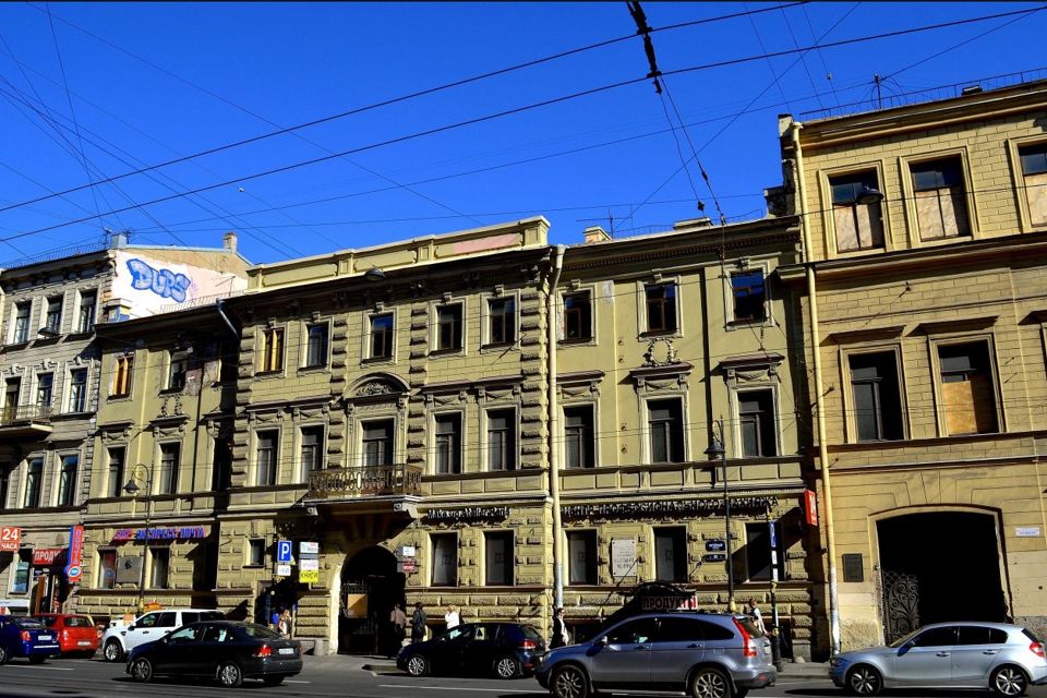 Продаётся 3-комнатная квартира, 77.4 м²