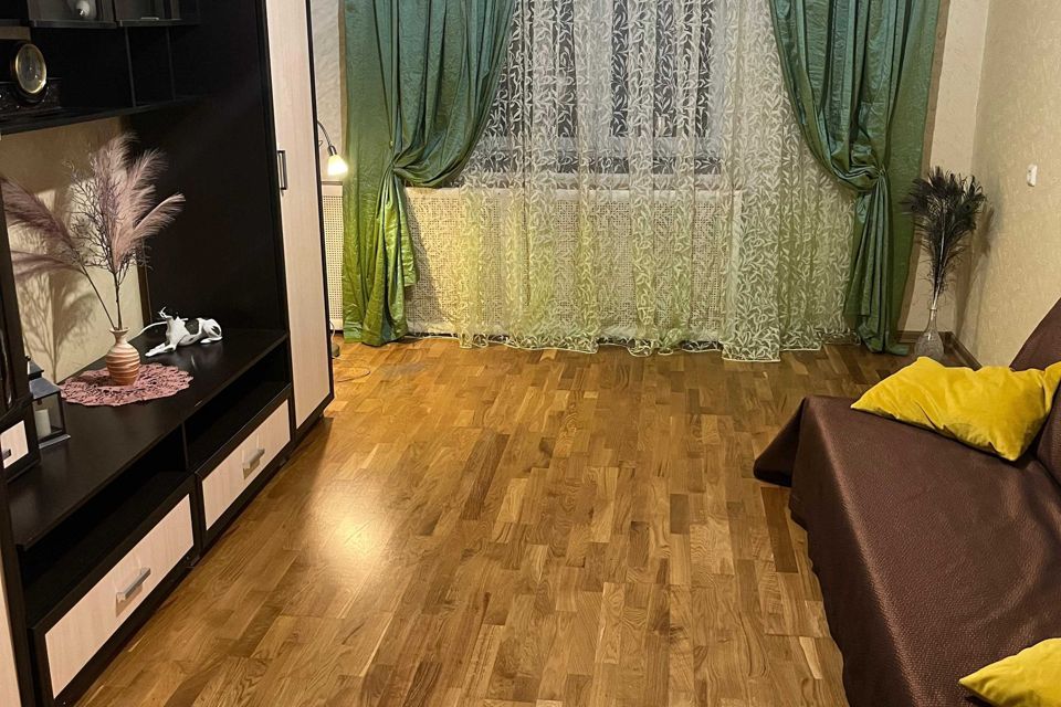 Продаётся 1-комнатная квартира, 42.5 м²