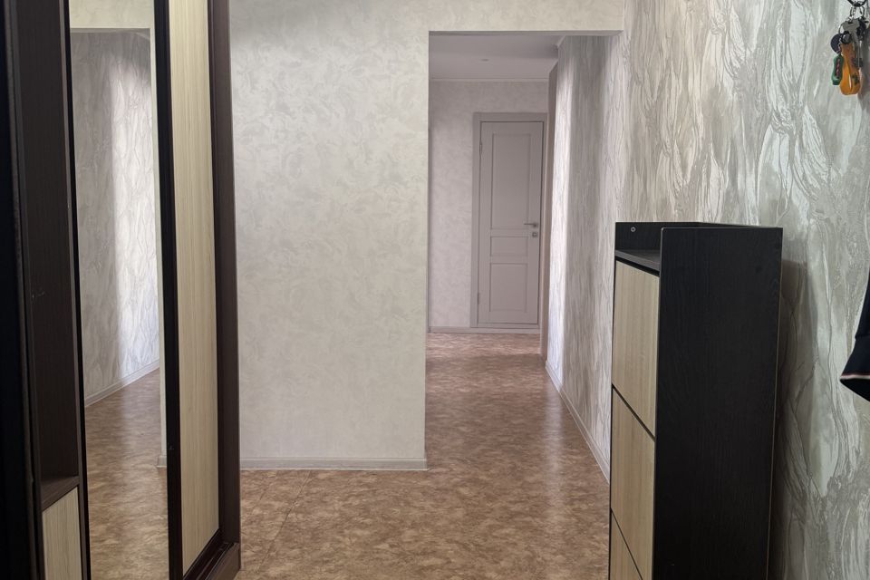 Продаётся 3-комнатная квартира, 64.7 м²