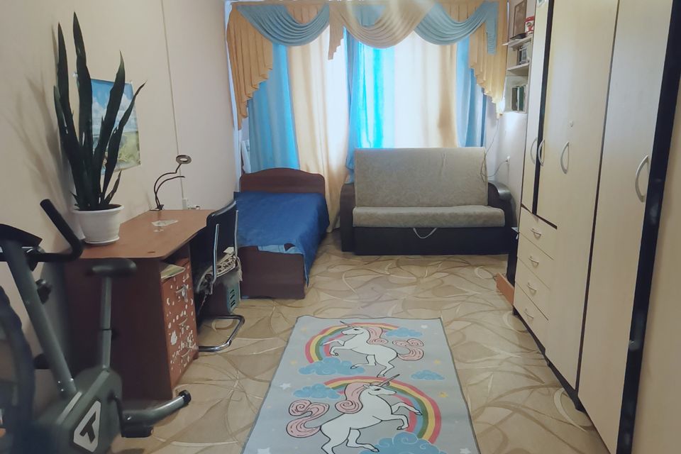 Продаётся 3-комнатная квартира, 59.7 м²