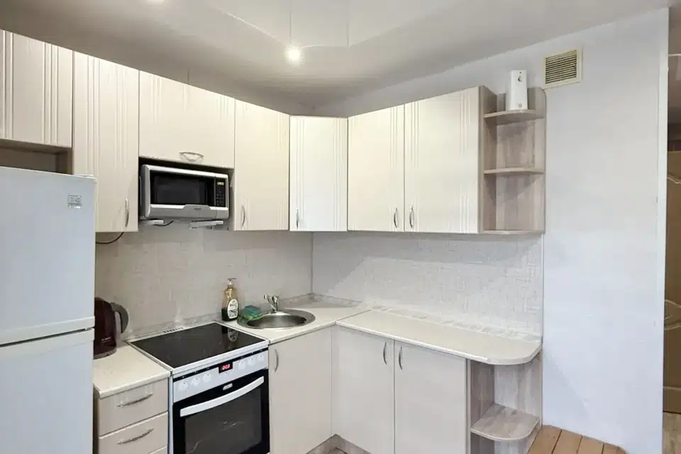 Продаётся 1-комнатная квартира, 42.3 м²