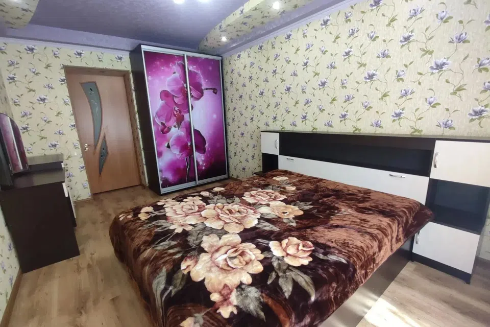 Продаётся 3-комнатная квартира, 59.6 м²