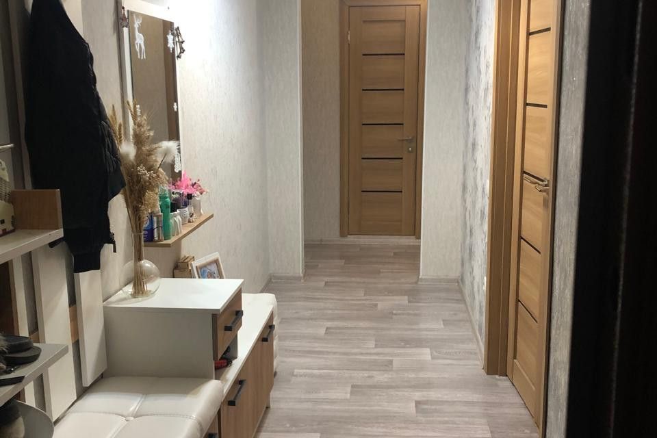 Продаётся 3-комнатная квартира, 64 м²
