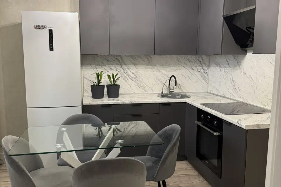 Продаётся 1-комнатная квартира, 40.4 м²