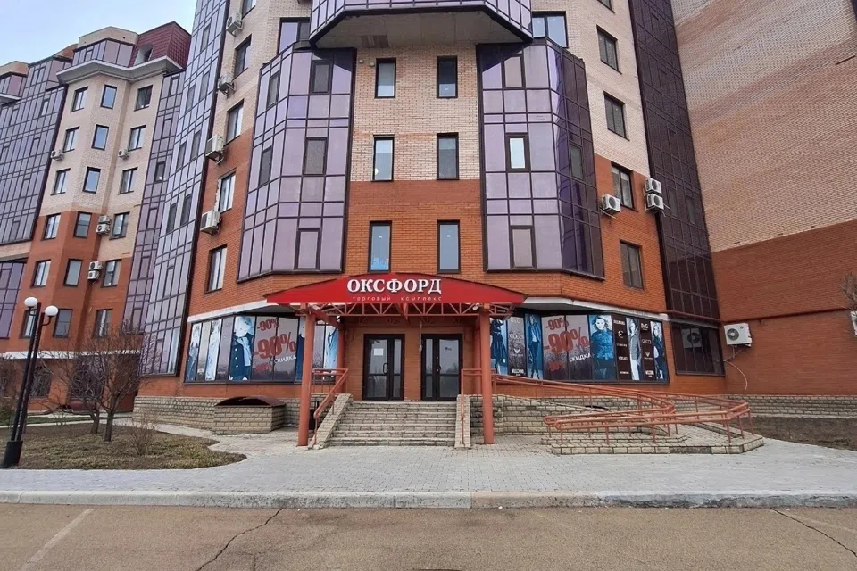 Продаётся 3-комнатная квартира, 116 м²
