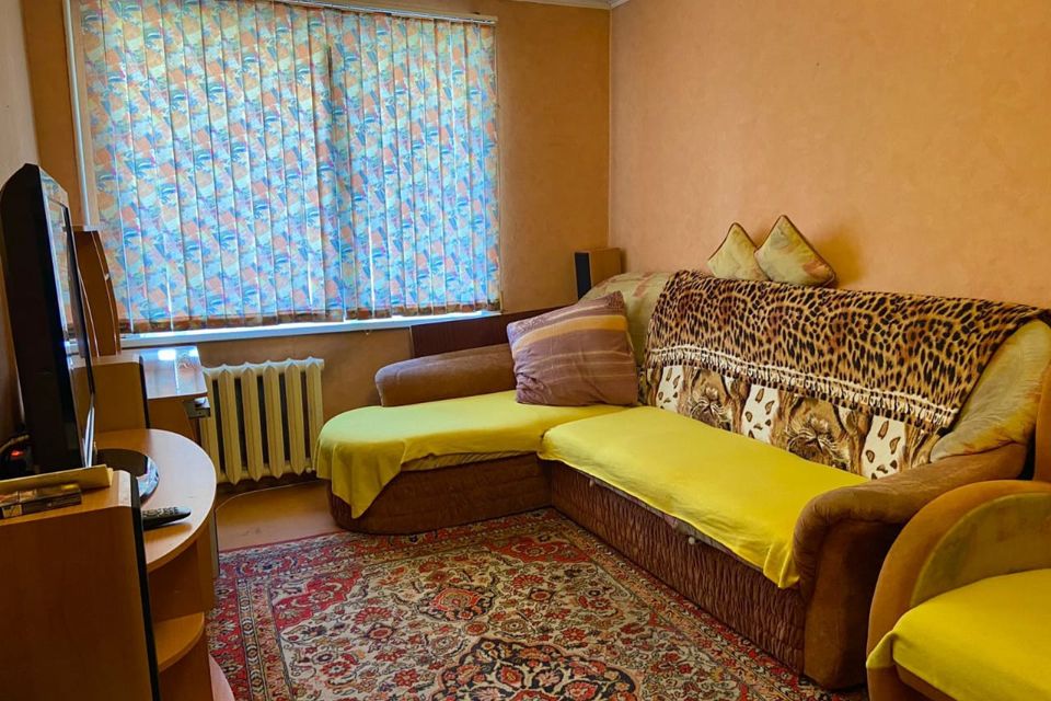 Продаётся комната в 2-комн. квартире, 14.9 м²