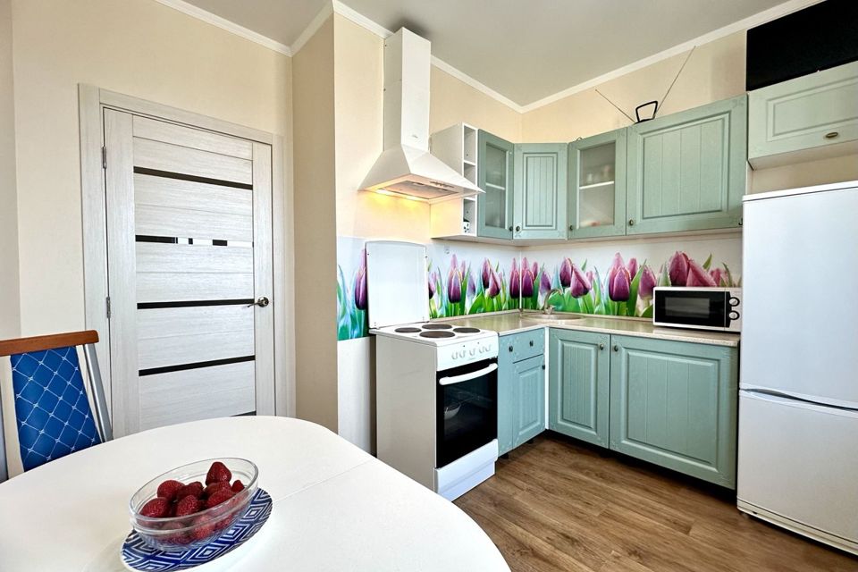 Продаётся 1-комнатная квартира, 38 м²