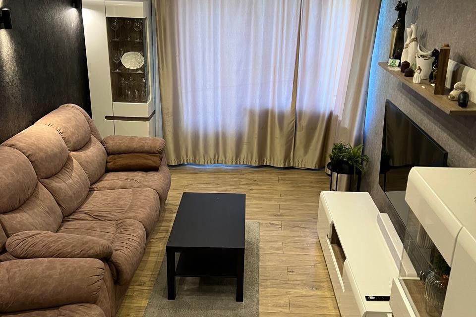 Продаётся 3-комнатная квартира, 73.6 м²