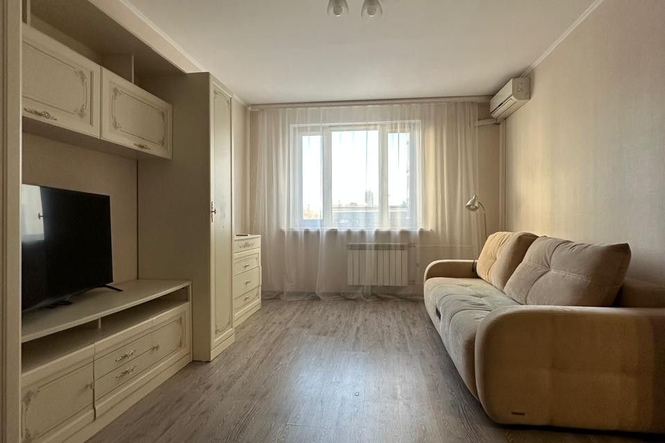 Продаётся 1-комнатная квартира, 37.1 м²