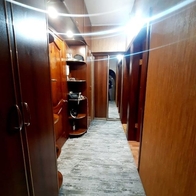 Продаётся 2-комнатная квартира, 49.6 м²