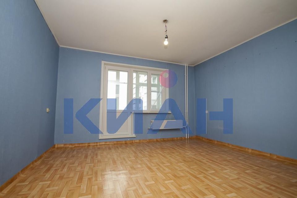 Продаётся 1-комнатная квартира, 41.2 м²