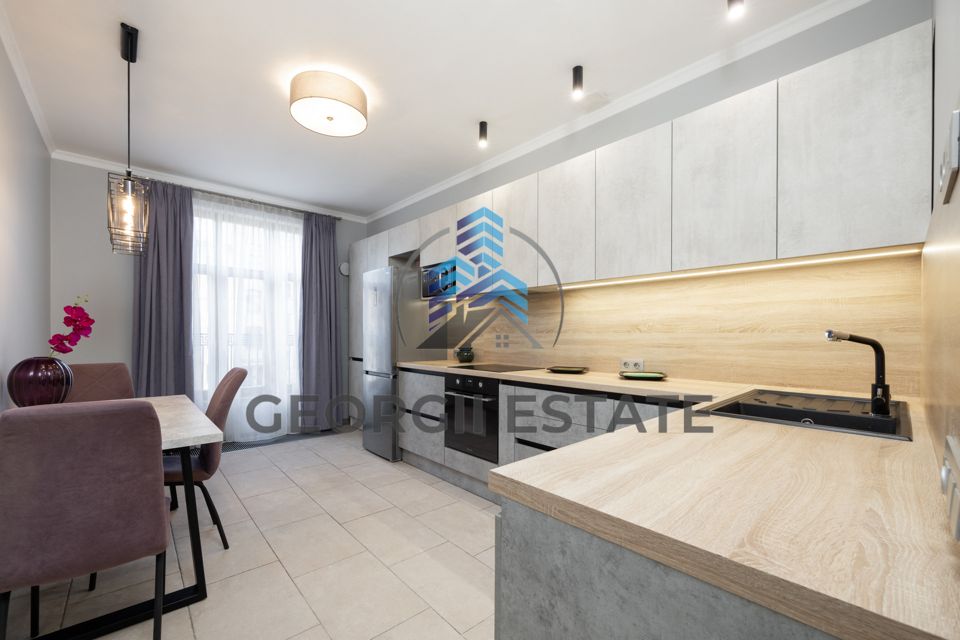 Продаётся 2-комнатная квартира, 68.8 м²