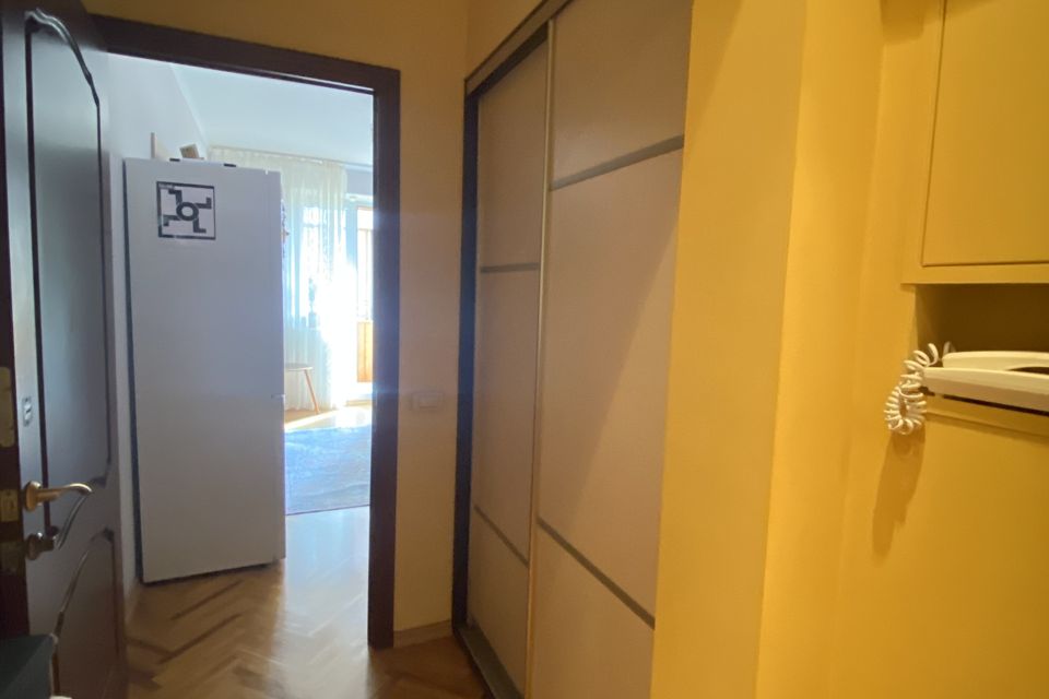Продаётся 4-комнатная квартира, 85.1 м²