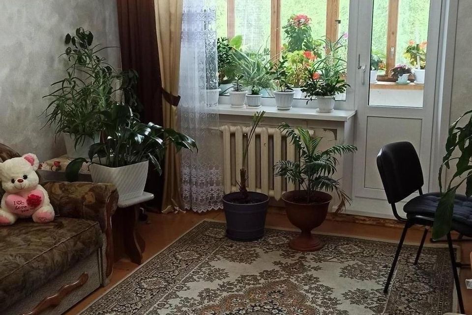 Продаётся 3-комнатная квартира, 65 м²