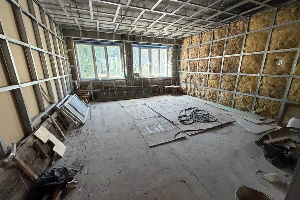 Продаётся 5-комнатная квартира, 320 м²