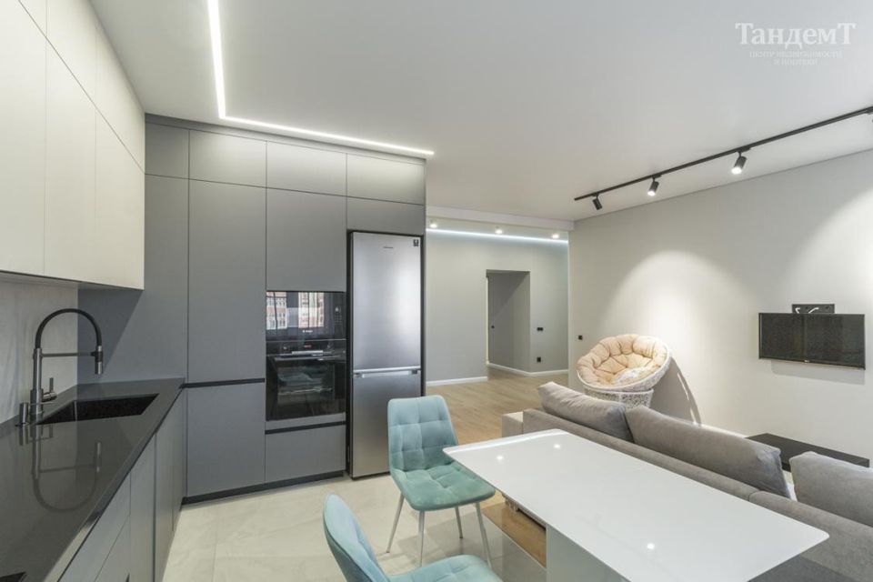 Продаётся 2-комнатная квартира, 84.5 м²
