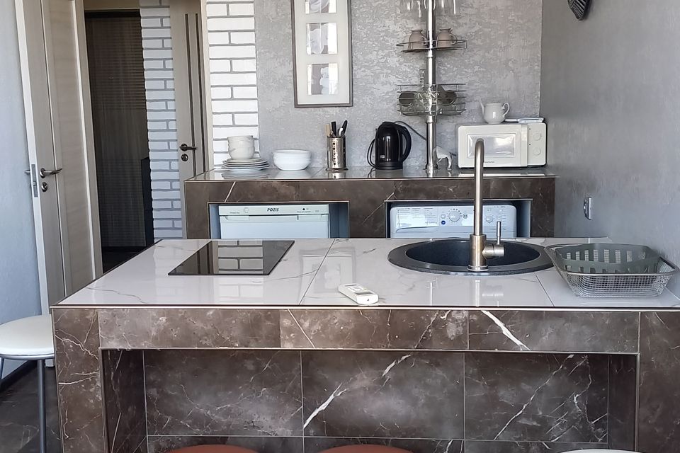Продаётся 1-комнатная квартира, 41 м²