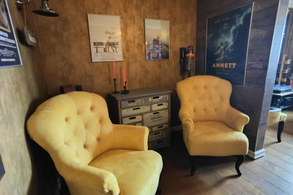 Продаётся 4-комнатная квартира, 120 м²