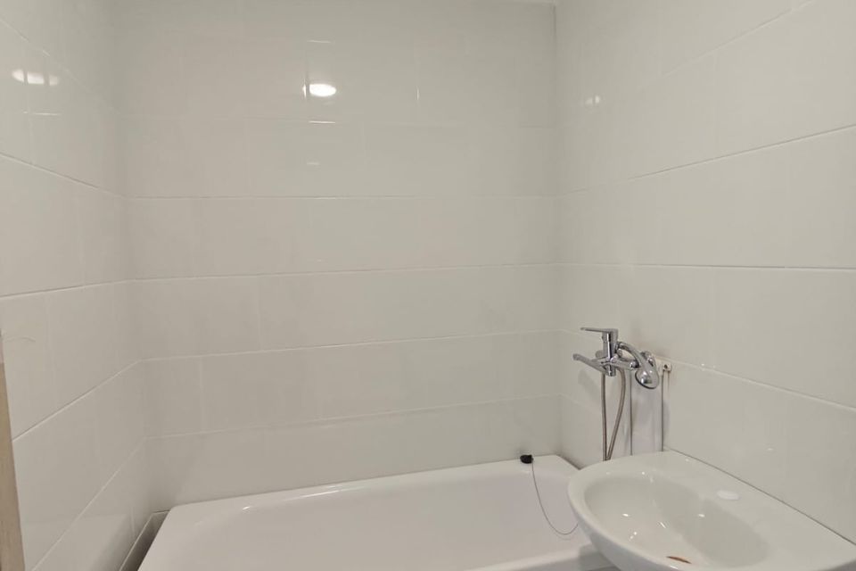 Продаётся 1-комнатная квартира, 37.9 м²