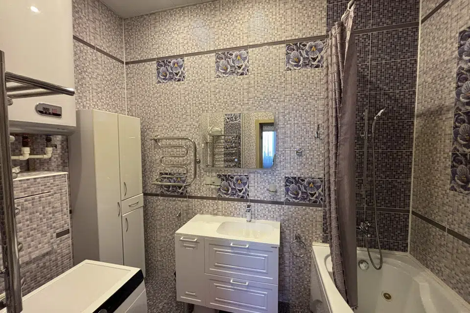 Продаётся 2-комнатная квартира, 60.5 м²
