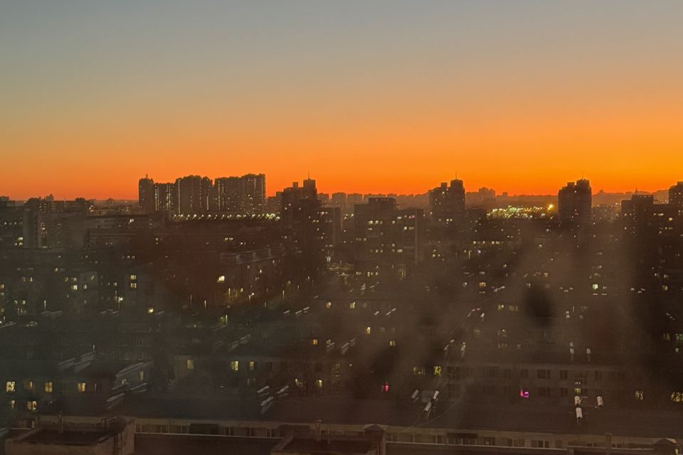 Продаётся 1-комнатная квартира, 42.7 м²
