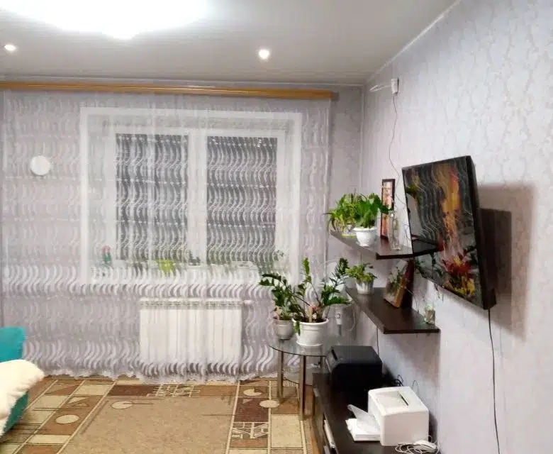 Продаётся 1-комнатная квартира, 41.8 м²