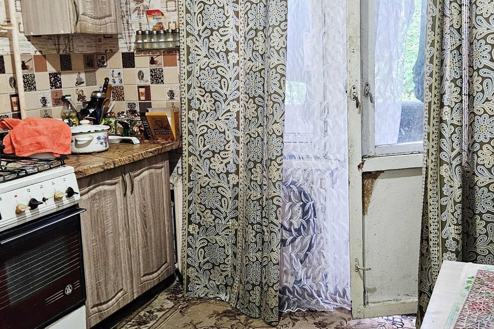 Продаётся 1-комнатная квартира, 32 м²