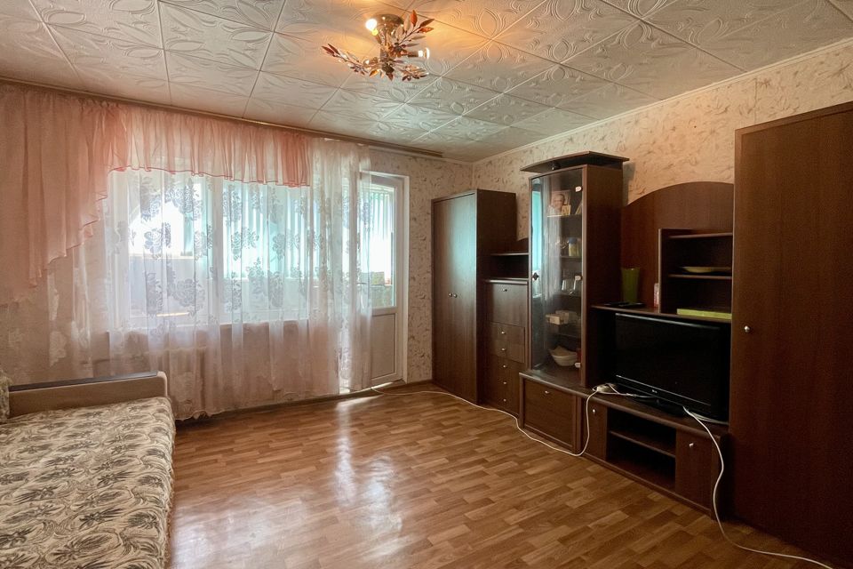 Продаётся 3-комнатная квартира, 70.2 м²