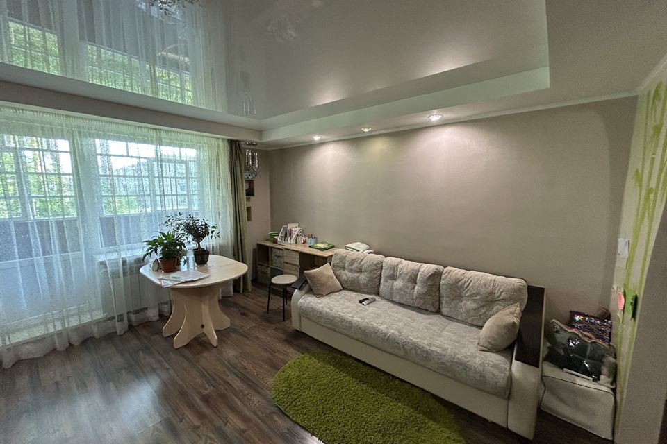 Продаётся 3-комнатная квартира, 70.4 м²