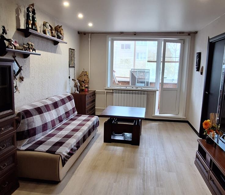 Продаётся 3-комнатная квартира, 59 м²