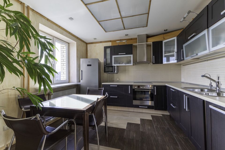 Продаётся 2-комнатная квартира, 71.7 м²
