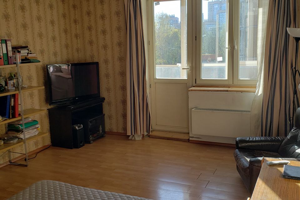 Продаётся 1-комнатная квартира, 39.3 м²
