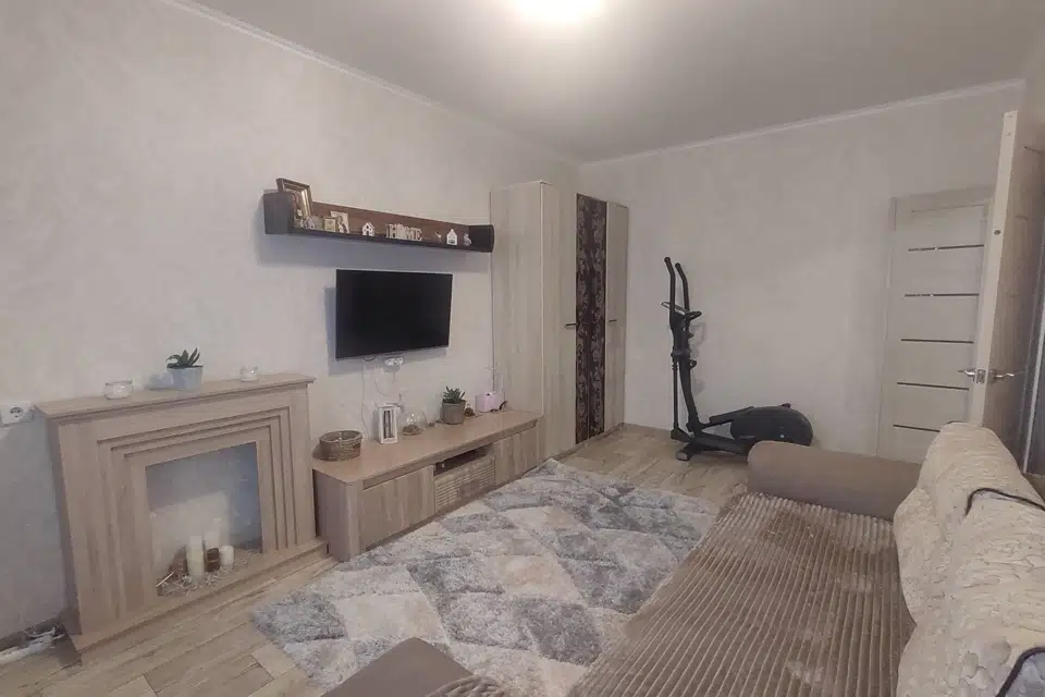 Продаётся 2-комнатная квартира, 60.5 м²